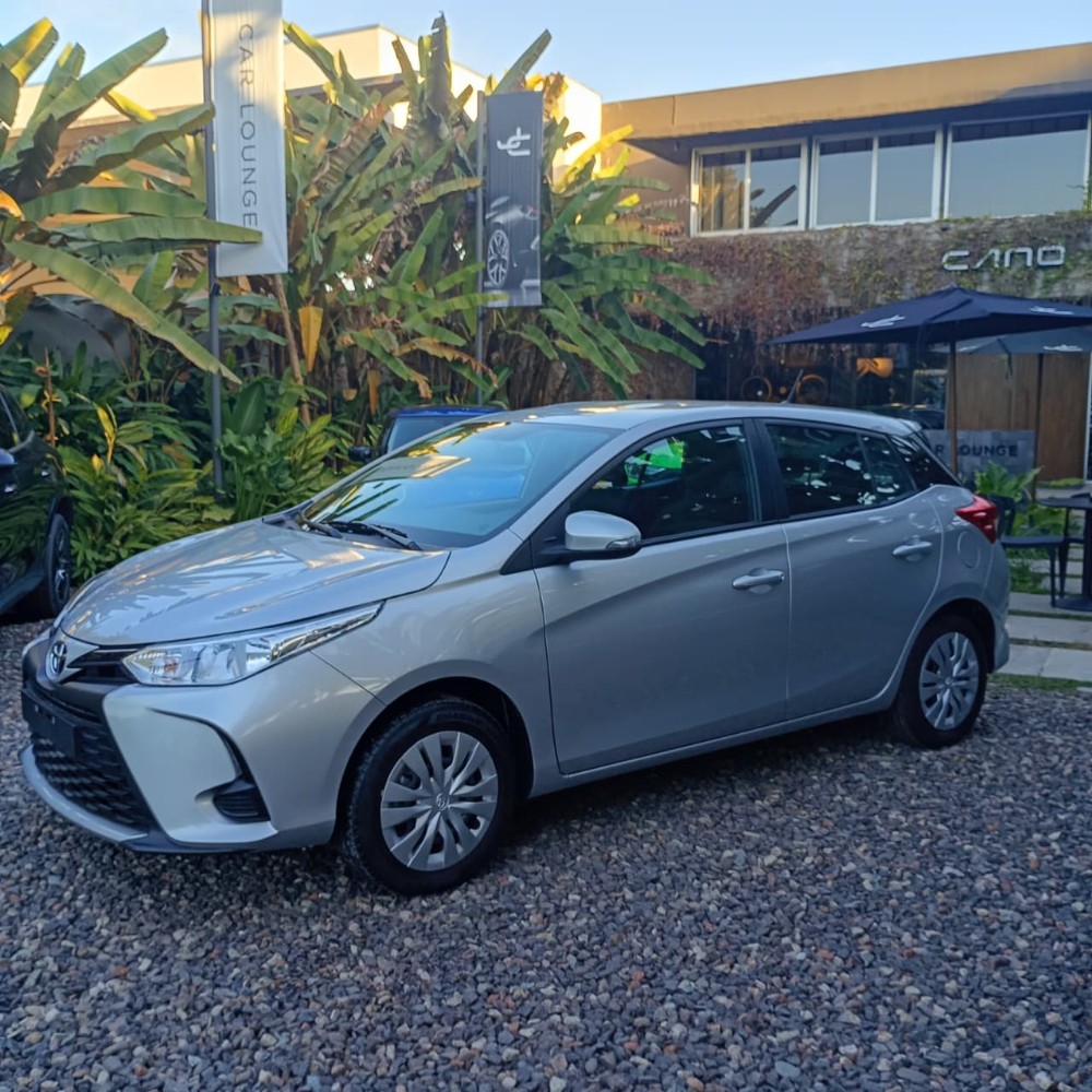 Toyota YARIS XS — foto 3